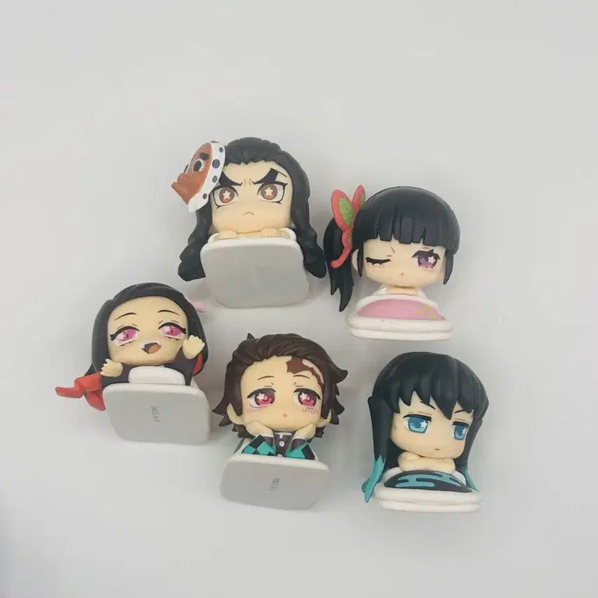 [BUNJANG] Demon Slayer Kimetsu no Yaiba Onemutan Sleeping Figure Bundle / 귀멸의칼날 귀칼 오네무탄 잠자는 피규어 일괄