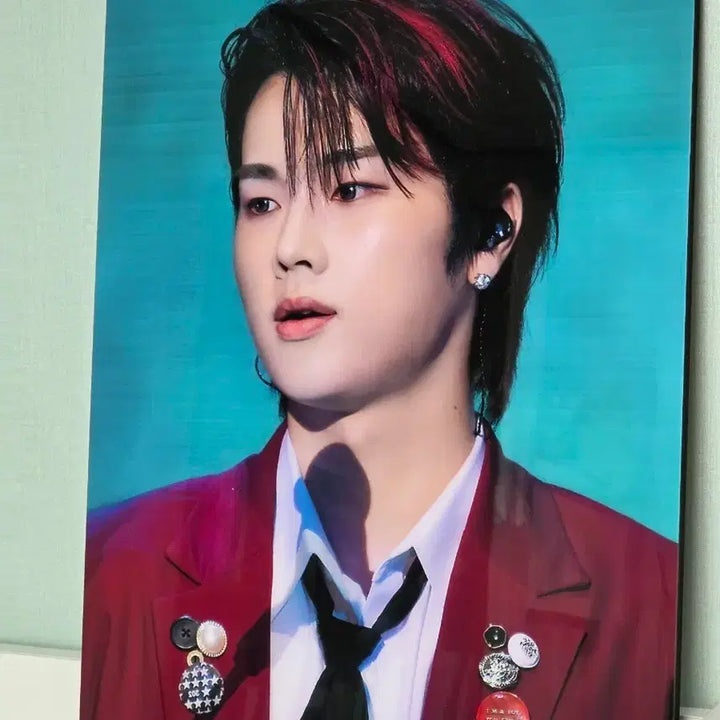 [BUNJANG] XDINARY HEROES Jeongsu A3 Frame / (택포)엑디즈 정수 A3액자