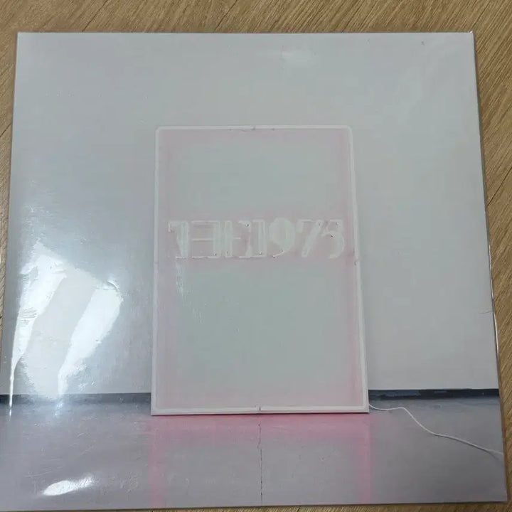 [BUNJANG] The 1975 2nd Album Clear Version / the 1975 2집 클리어반