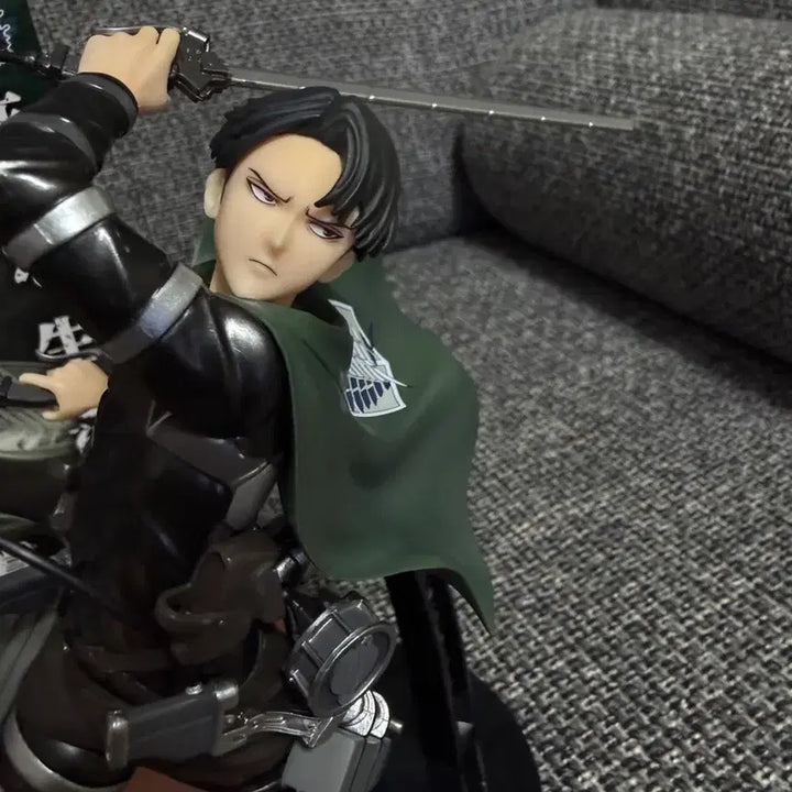 [BUNJANG] Attack on Titan Levi Last One Prize Figure / 제일복권 자유를 찾아서 리바이 라스트원