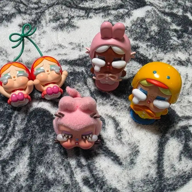 [BUNJANG] Pop Mart CRYBABY Figure Set Bundle / 팝마트 정품 크라잉베이비 피규어 세트 일괄