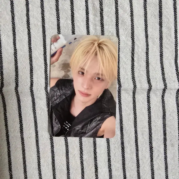 [BUNJANG] TWS 2026 Tour in Seoul Photocard Shinyu / 2026 TWS 투어 인 서울 42존 포카 신유