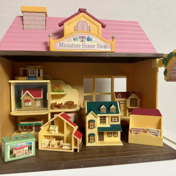[BUNJANG] Sylvanian Families Classic Miniature Toy Shop / 고전 실바니안 올드 토이샵 미니어쳐샵