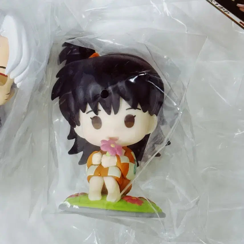 [BUNJANG] Inuyasha Bushiroad Sitting Figure Set - Sesshomaru + Ring / 이누야샤 부시로드 앉은 자세 시팅 피규어 - 셋쇼마루 + 링