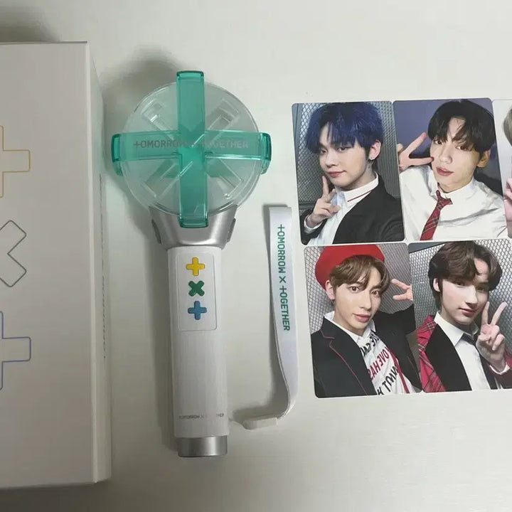[BUNJANG] TXT TOMORROW X TOGETHER 1st Gen MOA Bong + Photocard Set / 모아봉 1세대+포카