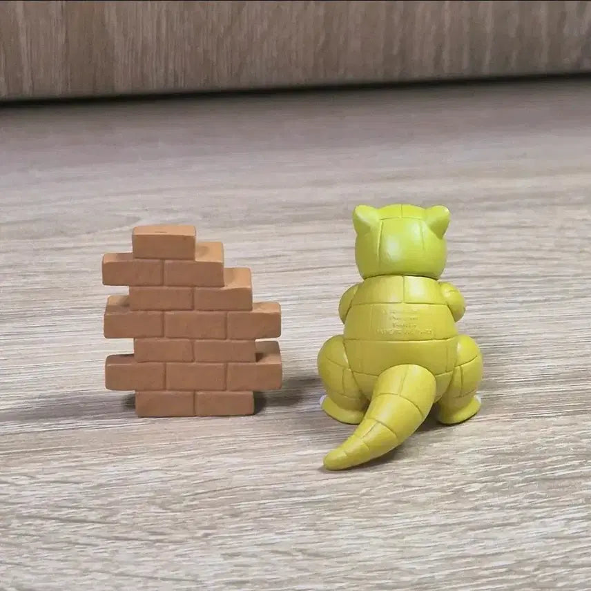 [BUNJANG] Pokemon Sandshrew Rare Gacha Figure / 포켓몬 피규어 희귀 가챠 모래두지