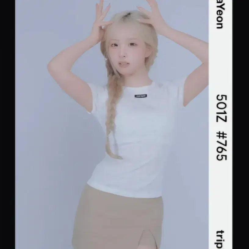 [BUNJANG] tripleS Object Jeong Ha-yoon CC501 / 트리플에스 오브젝트 정하연 CC501