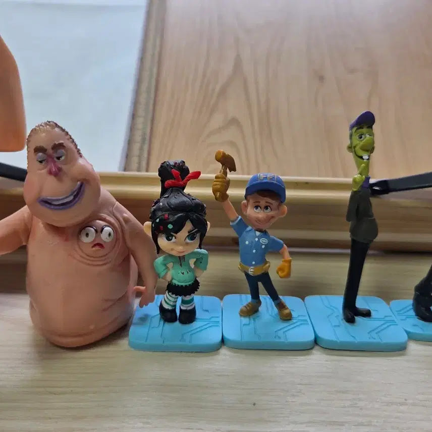 [BUNJANG] Wreck-It Ralph Figure Bundle Set (10 Figures) / 디즈니 주먹왕 랄프 피규어 일괄