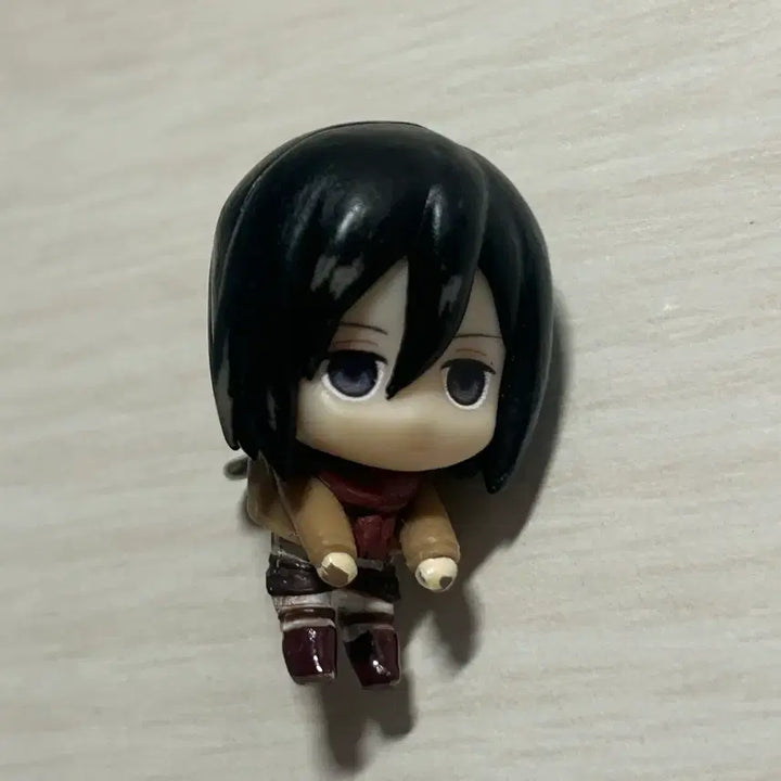 [BUNJANG] Attack on Titan Mikasa Ackerman Dangling Keychain (Gashapon) / 진격의 거인 미카사 대롱 키링 대롱대롱 진격거 고전 대롱가챠