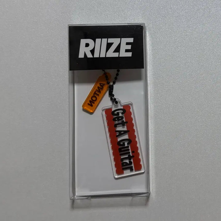 [BUNJANG] RIIZE Get A Guitar Acrylic Keyring Anton Bundle Set / 미개봉) 라이즈 겟어기타 아크릴 키링 앤톤 양도