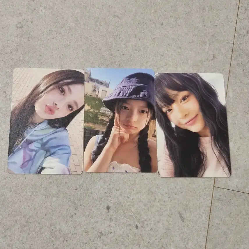 [BUNJANG] NewJeans Hanni Photocard Set / 뉴진스 하니 포카 포토카드 3장 세트