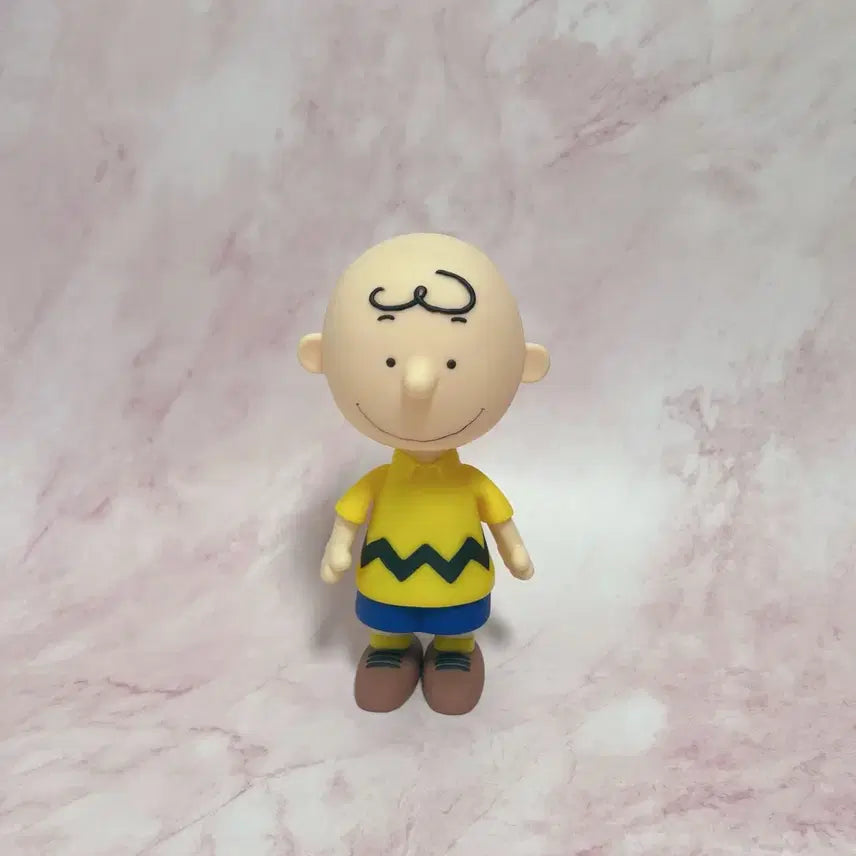 [BUNJANG] Medicom Toy Snoopy Collection 108 Charlie Brown Sofubi Figure 24cm Large / 메디콤토이 스누피 콜렉션 108 찰리브라운 소프비 피규어 24cm 대형 피규어