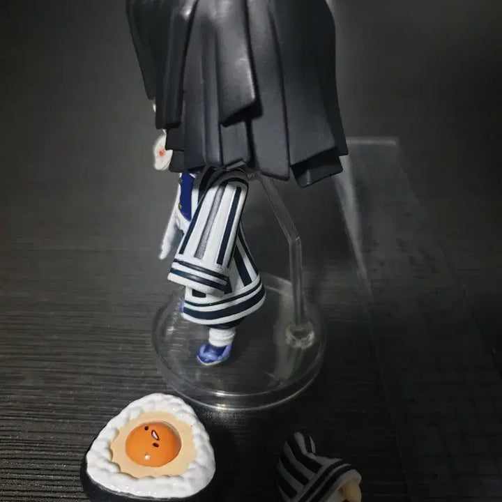 [BUNJANG] Demon Slayer Obanai Iguro Figure / 귀멸의 칼날 이구로 오보나이 피규어 굿즈