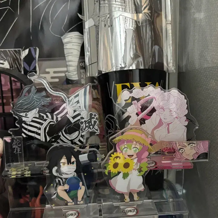 [BUNJANG] Demon Slayer: Kimetsu no Yaiba 2021 Summer Vacation Diorama Acrylic Standee - Obanai Iguro &amp; Mitsuri Kanroji / 귀멸의 칼날 2021 디오라마 여름방학 아크릴 스탠드 오바미츠 이구로 미츠리