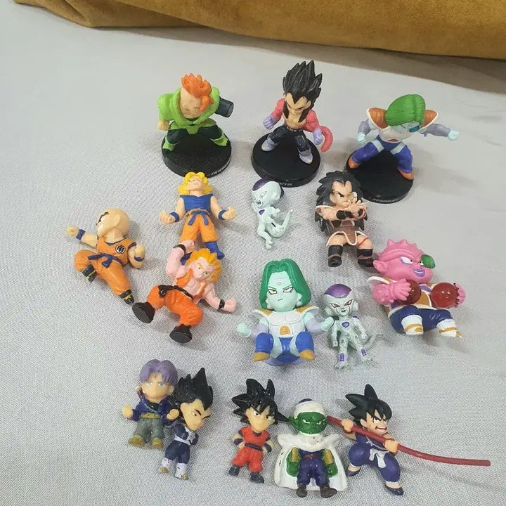 [BUNJANG] Dragon Ball 16-Piece Figure Set / 드래곤볼 피규어 16종 세트