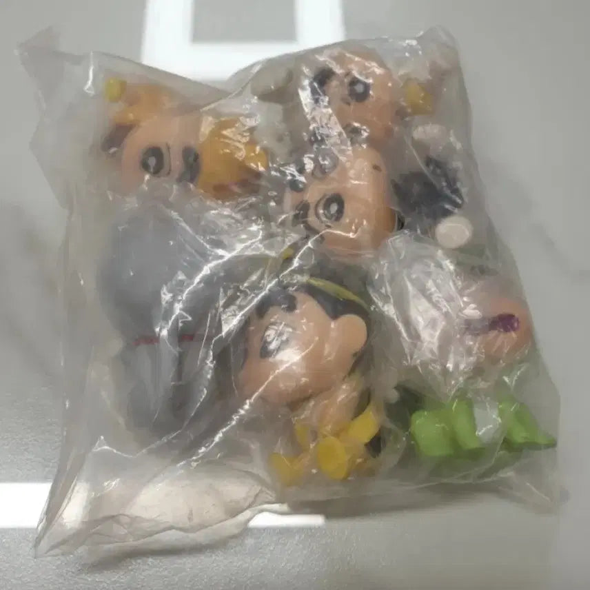 [BUNJANG] Crayon Shin-chan 6-Figure Set (Sealed) / 짱구 피규어 미개봉 6종 세트로 일괄 판매합니다.