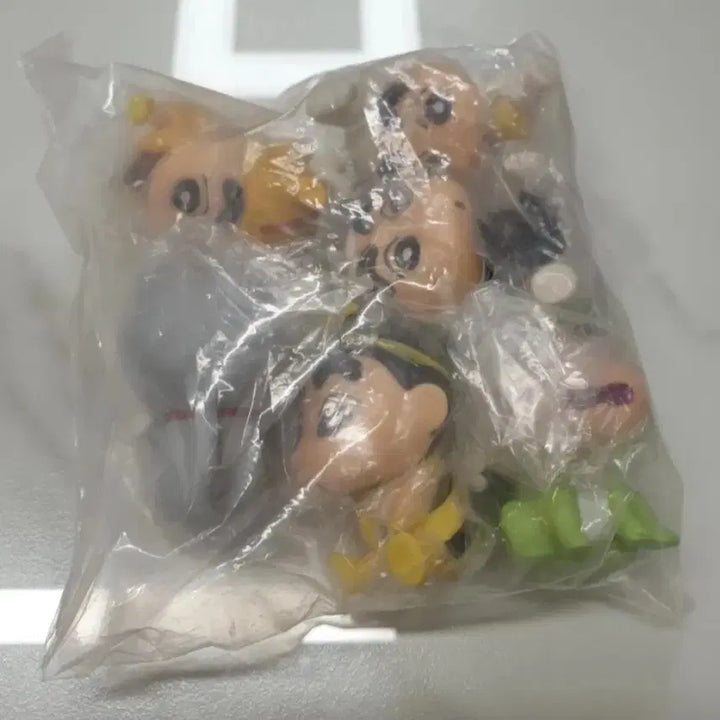 [BUNJANG] Crayon Shin-chan 6-Figure Set (Sealed) / 짱구 피규어 미개봉 6종 세트로 일괄 판매합니다.