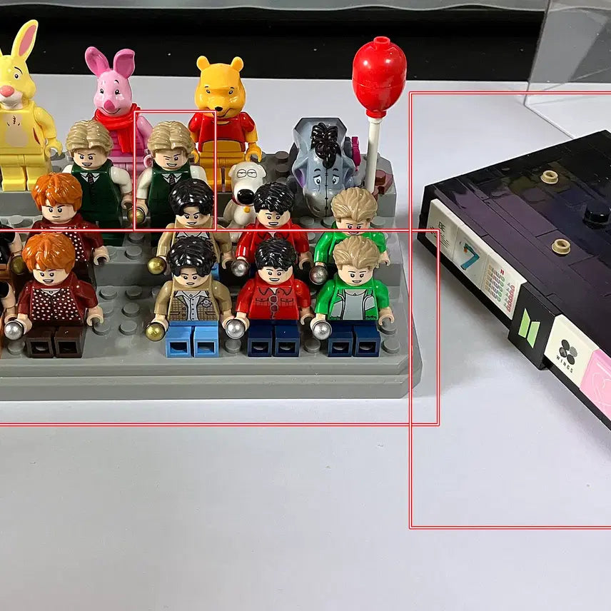 [BUNJANG] LEGO BTS Member Minifigure 7-Member Bundle Set / 레고 BTS 멤버 미니피규어 7인 일괄
