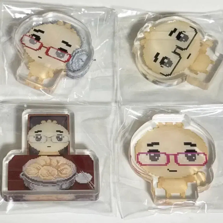 [BUNJANG] Ankyangmandu Acrylic Stand Set / 안경만두 아크릴 스탠드 스텐드 일괄 양도