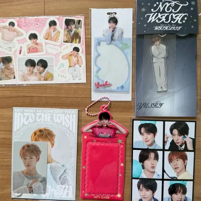 [BUNJANG] NCT WISH Yushi Bundle Set Photocard / 엔시티위시 유우시 굿즈 &amp; 포카 일괄 처분 판매합니다!