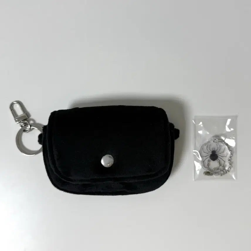 [BUNJANG] Hunter x Hunter AnimePlus Collaboration Cafe Chrollo Pouch (Unsealed) / 헌터헌터 애니플러스 콜라보카페 클로로 파우치