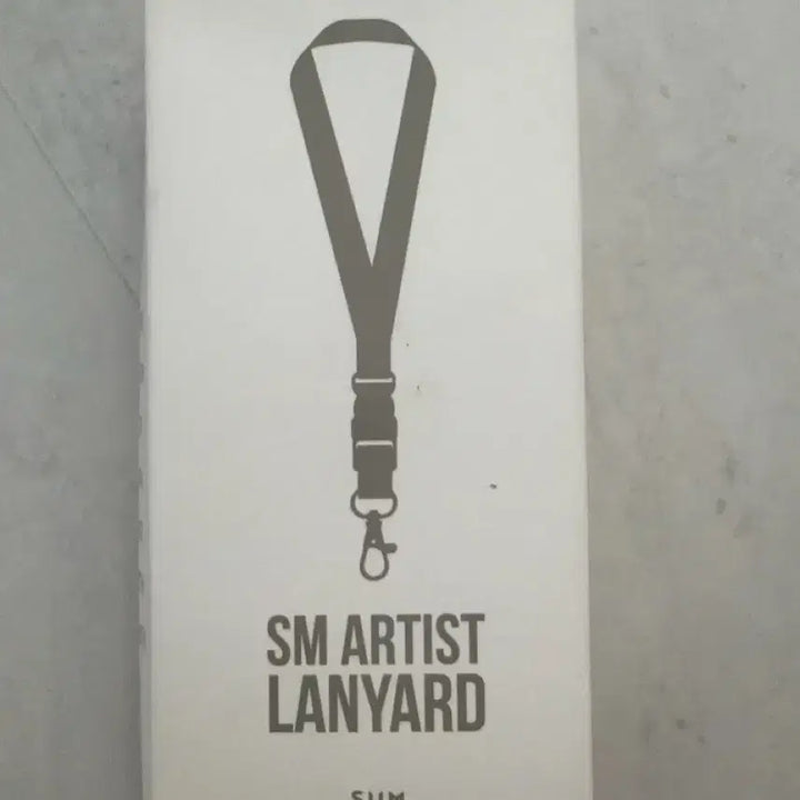 [BUNJANG] BoA SM Artist Lanyard (Sealed) / SM 아티스트 랜야드 보아