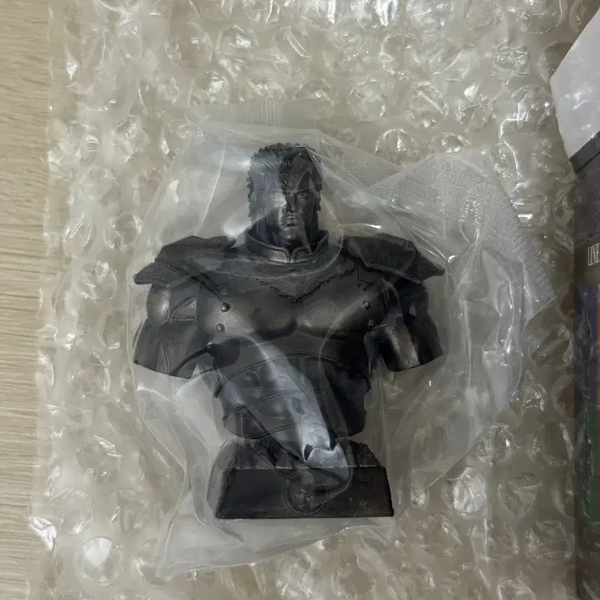 [BUNJANG] Hokuto no Ken Ichiban Kuji D Prize Raoh Bust Figure / 북두의권 제일복권 D상 라오우 흉상 피규어 북두사형제 난세투신