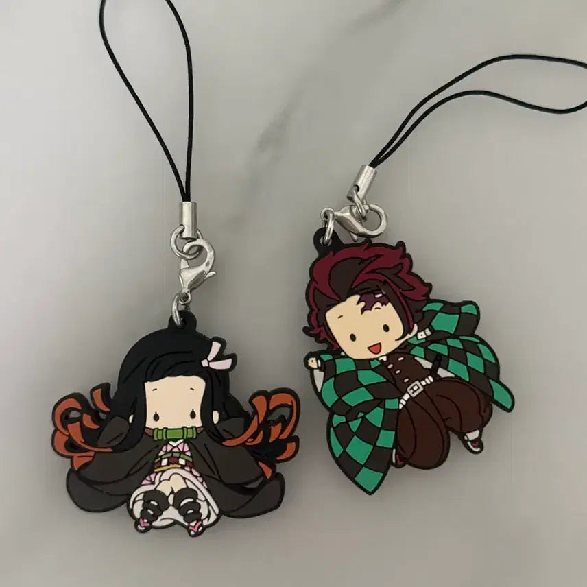 [BUNJANG] Demon Slayer Tanjiro Nezuko Bean Eyes Rubber Strap Keychain Bundle Set / 일괄) 귀멸의 칼날 탄지로 네즈코 콩눈 러버스트랩 키링