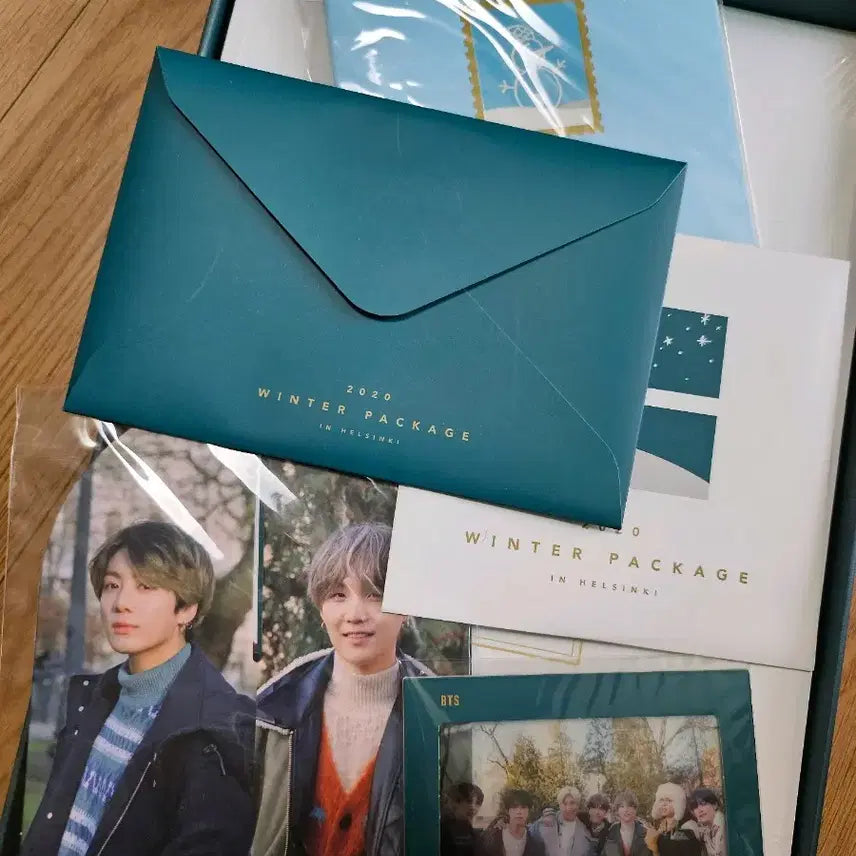 [BUNJANG] BTS 2020 Winter Package in Helsinki Unsealed / 방탄소년단 BTS 2020 윈터 패키지 인 헬싱키