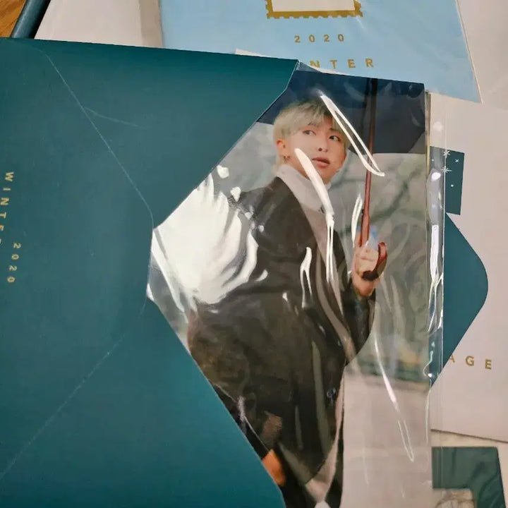 [BUNJANG] BTS 2020 Winter Package in Helsinki Unsealed / 방탄소년단 BTS 2020 윈터 패키지 인 헬싱키