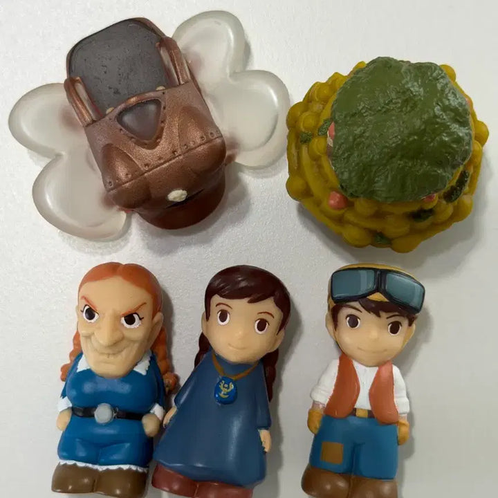 [BUNJANG] Studio Ghibli Castle in the Sky Laputa Finger Puppet Figure / 지브리 천공의성 라퓨타 손가락인형 팝니다