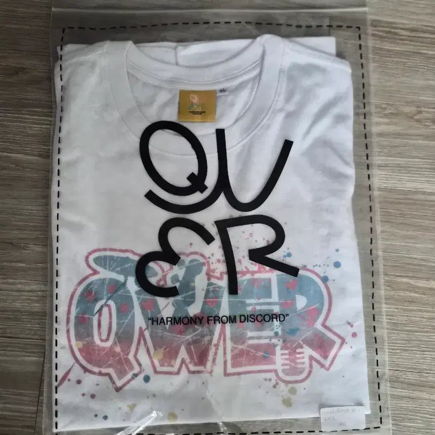 [BUNJANG] QWER Discord Unsealed T-Shirt / [유일]qwer디스코드 미개봉 옷
