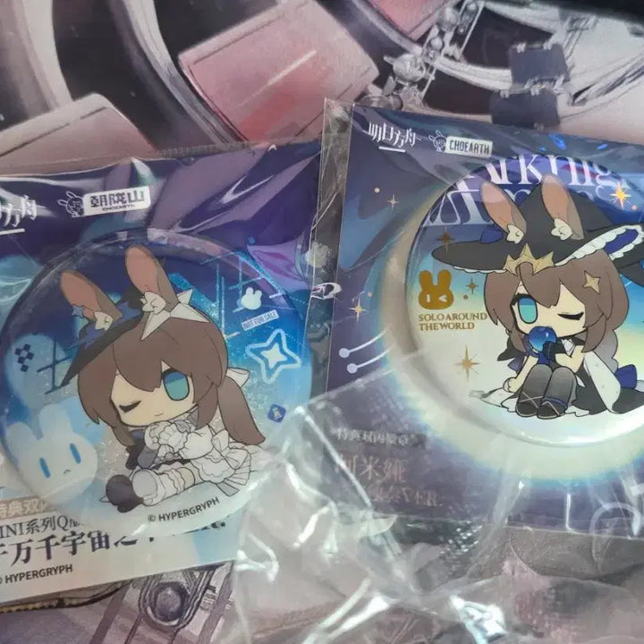 [BUNJANG] Arknights Amiya Figure, Pins, and Photocard Bundle Set / [주말할인] 명일방주 아미야 피규어 뱃지 일괄 판매