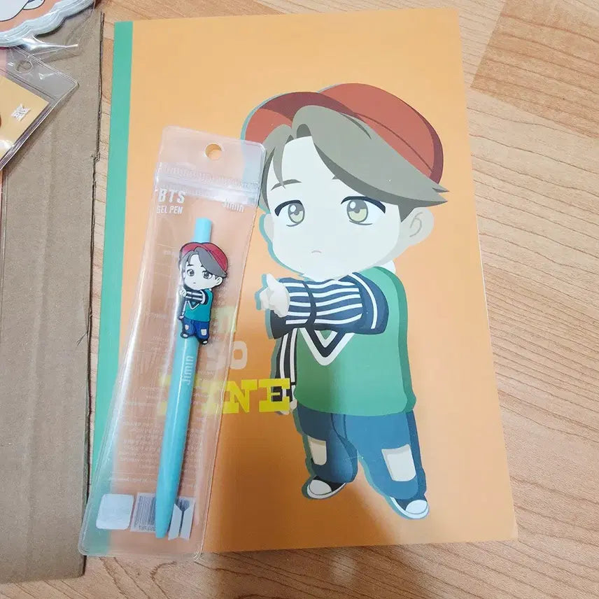 [BUNJANG] BTS Jimin Merchandise Bundle Set / 방탄 BTS 지민 마우스패드 키링 펜 뱃지 노트 치미피규어 베스킨라빈스 등일괄