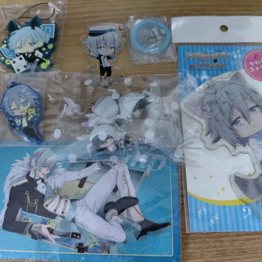 [BUNJANG] Idolish7 Ainana Yotsuba Tamaki Goods Bundle Set / 아이돌리쉬세븐 아이나나 요츠바 타마키 굿즈 세트