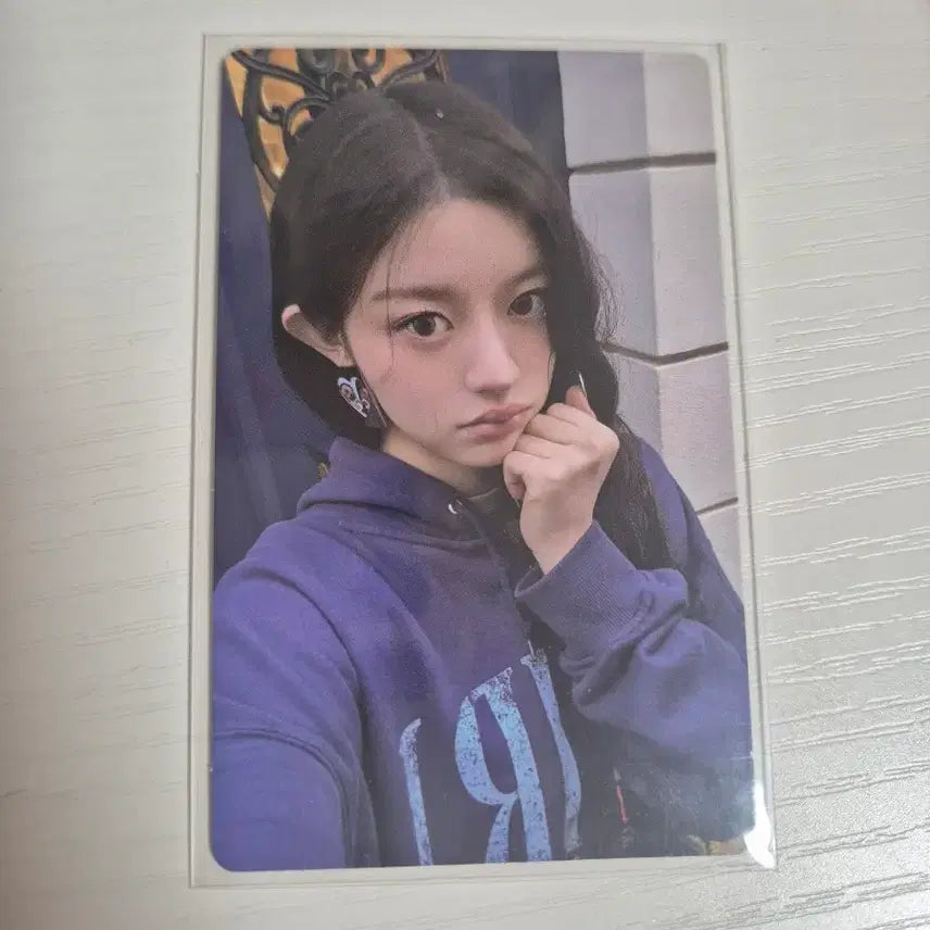 [BUNJANG] ILLIT Minju Mamillatina Tapa Photo Card / 아일릿 민주 포토카드 마밀라티나타파이