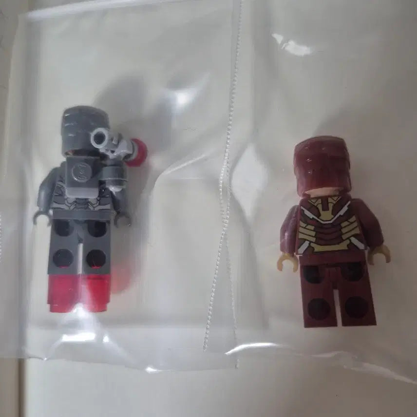 [BUNJANG] LEGO Iron Man MK42 &amp; War Machine Minifigure Set (76006) / 레고 아이언맨, 워머신 미피 판매합니다. (MK42)  (76006)