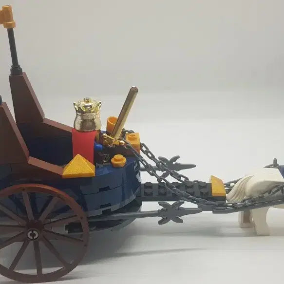 [BUNJANG] LEGO Medieval Castle Royal Carriage Figure Set with Gold Coins and Case / 레고 마차 피규어 세트