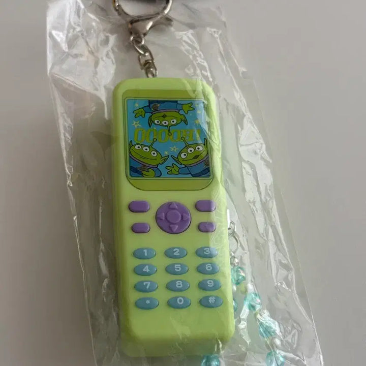 [BUNJANG] Tokyo Disneyland Alien Strap / 도쿄 디즈니랜드 알린 스트랩
