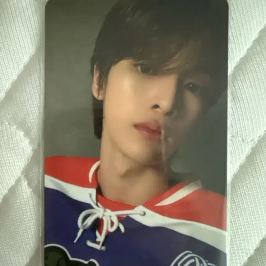 [BUNJANG] RIIZE Sungchan NCT Resonance Hockey Photocard / 라이즈 nct 성찬 레조넌스 하키 포카