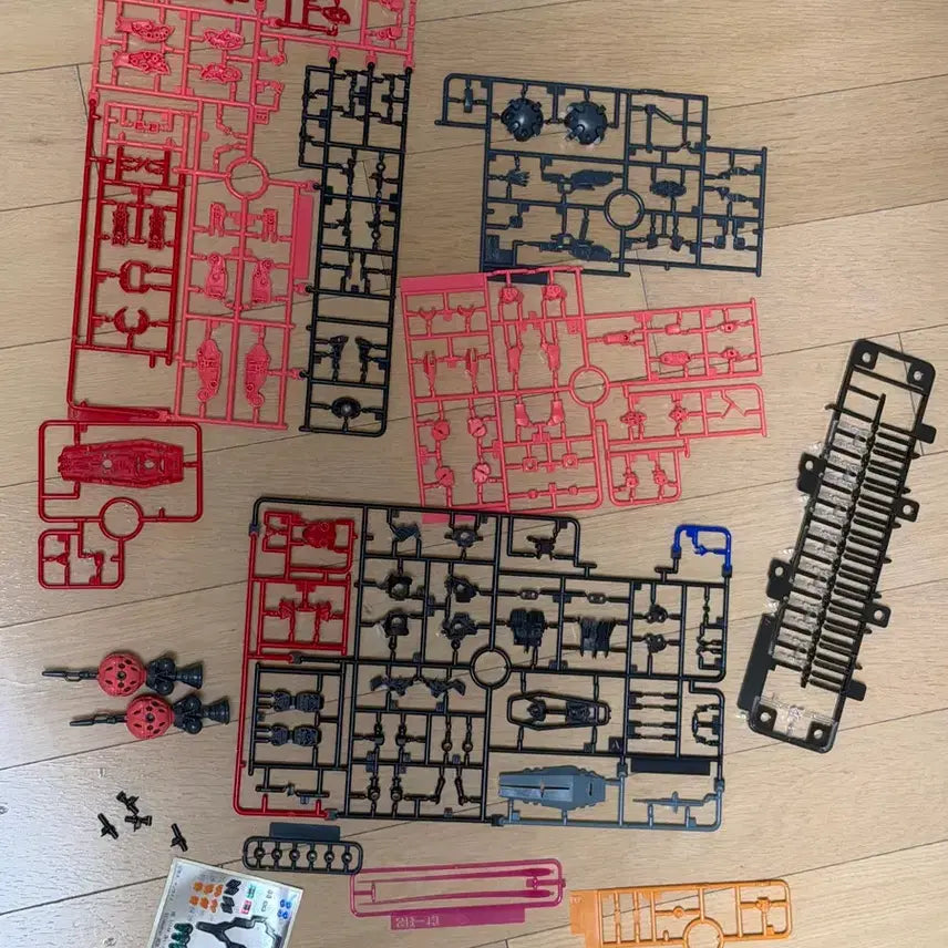 [BUNJANG] HG Red Gundam Model Kit (Assembled Beam Saber) / (비트만 조립) HG 붉은 건담