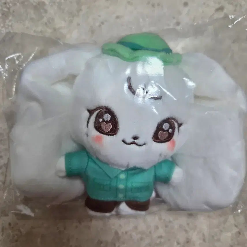 [BUNJANG] IVE Everland Wonyoung Doll Lucky Draw Photocard Set / 아이브 에버랜드 원영 인형,특전포카