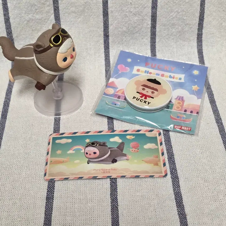 [BUNJANG] Pop Mart Pooky Flying Baby Figure &amp; Grip Tok Set / [세트] 팝마트 푸키 플라잉베이비 피규어 와 그립톡