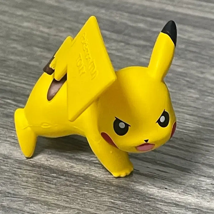 [BUNJANG] Moncolle Pikachu Figure / 몬코레 피카츄 피규어