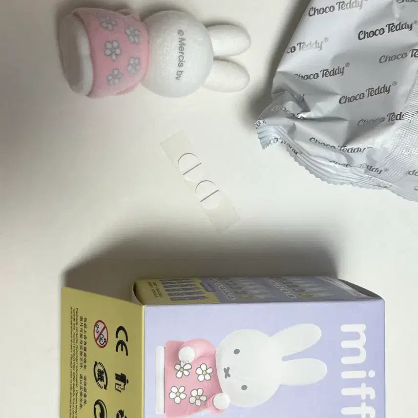 [BUNJANG] Miffy Licensed Figure Pen Holder / Jewelry Rack (Pink Floral Dress) / 미피 펜꽂이/쥬얼리 랙 미피정품피규어