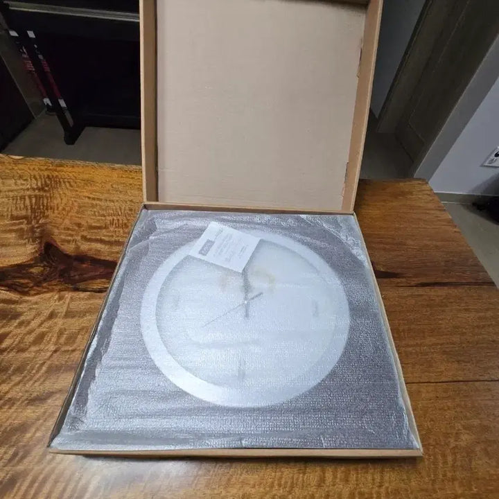 [BUNJANG] Presidential Seal Phoenix Pattern Wall Clock / 대통령실 봉황무늬 벽시계. 새상품