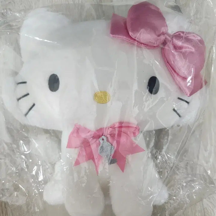 [BUNJANG] Sanrio Charmmy Kitty Doll (Medium Size) - Sealed / 챠미키티 인형 미개봉
