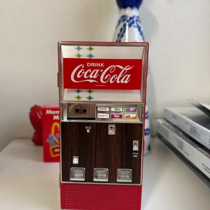 [BUNJANG] Vintage Coca-Cola Vending Machine Piggy Bank / 빈티지 코카콜라 자판기 저금통