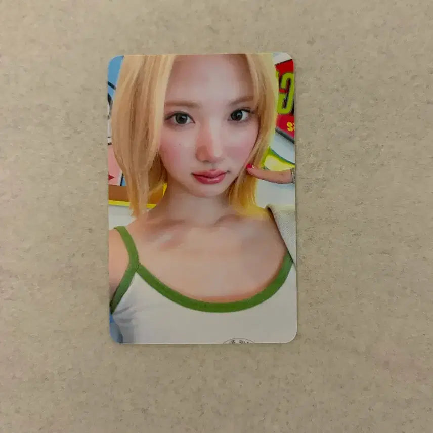 [BUNJANG] HaToHa Jiwoo Musinsa Lemon TANG Lucky Draw Photocard / 하츠투하츠 하투하 지우 무신사 미니레코드 레몬탱 럭드 양도