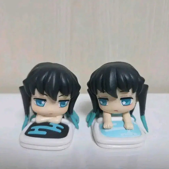 [BUNJANG] Demon Slayer Muichiro &amp; Yuichiro Onemutan Gacha Figures / 귀멸의 칼날 무이치로 유이치로 오네무탄 가챠 피규어
